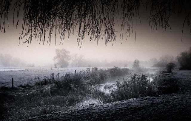 20101206_5d_mg_1795-jubilee-park-on-frosty-morning-enderby